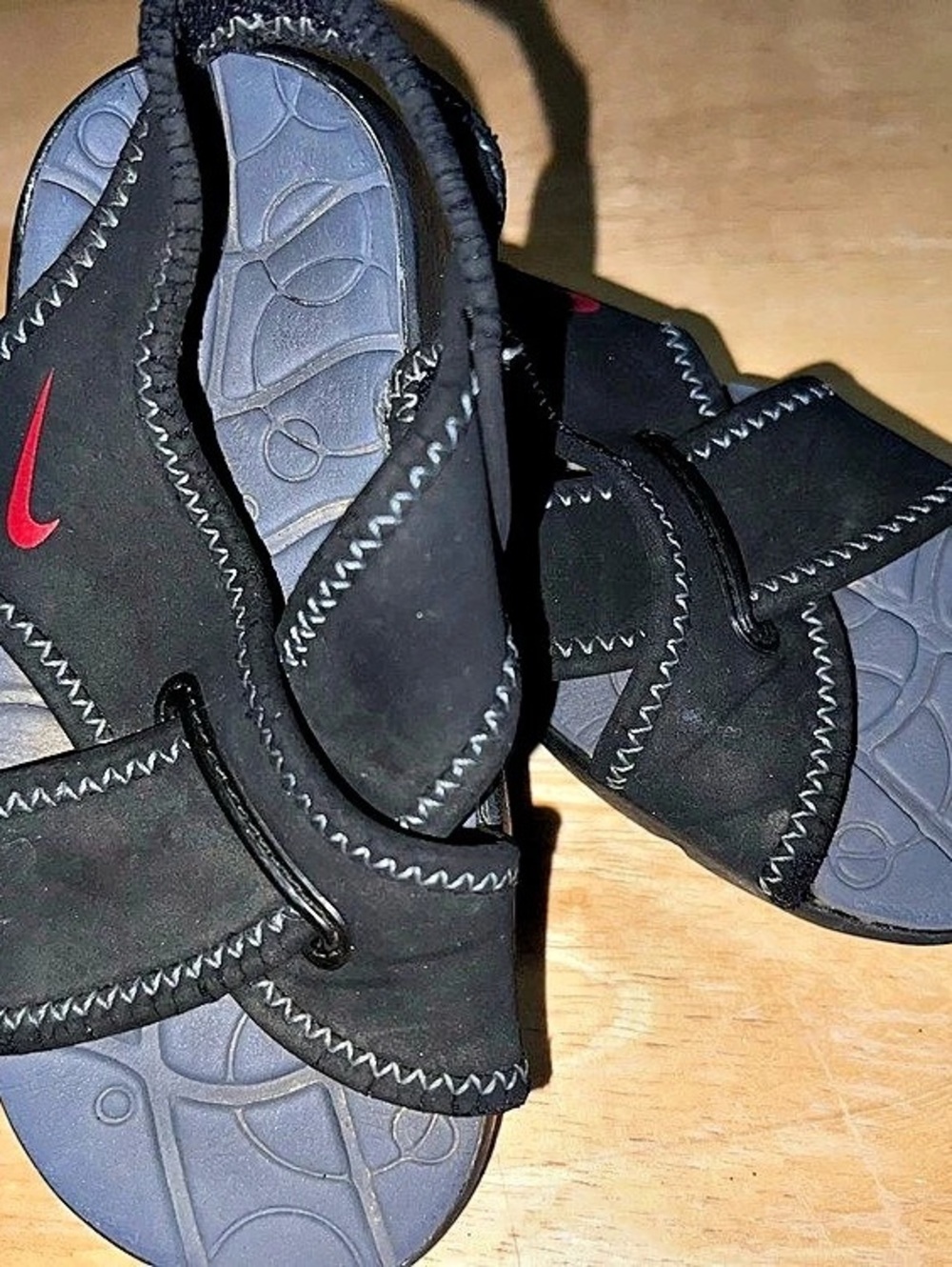 Nike Kids Black & Gray Sport Sandals Kids 8C